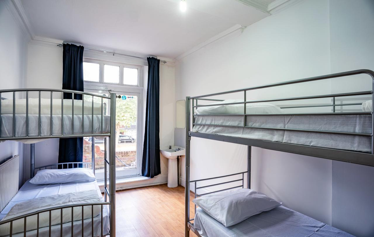 Хостел Mile End Beds Лондон Екстер'єр фото